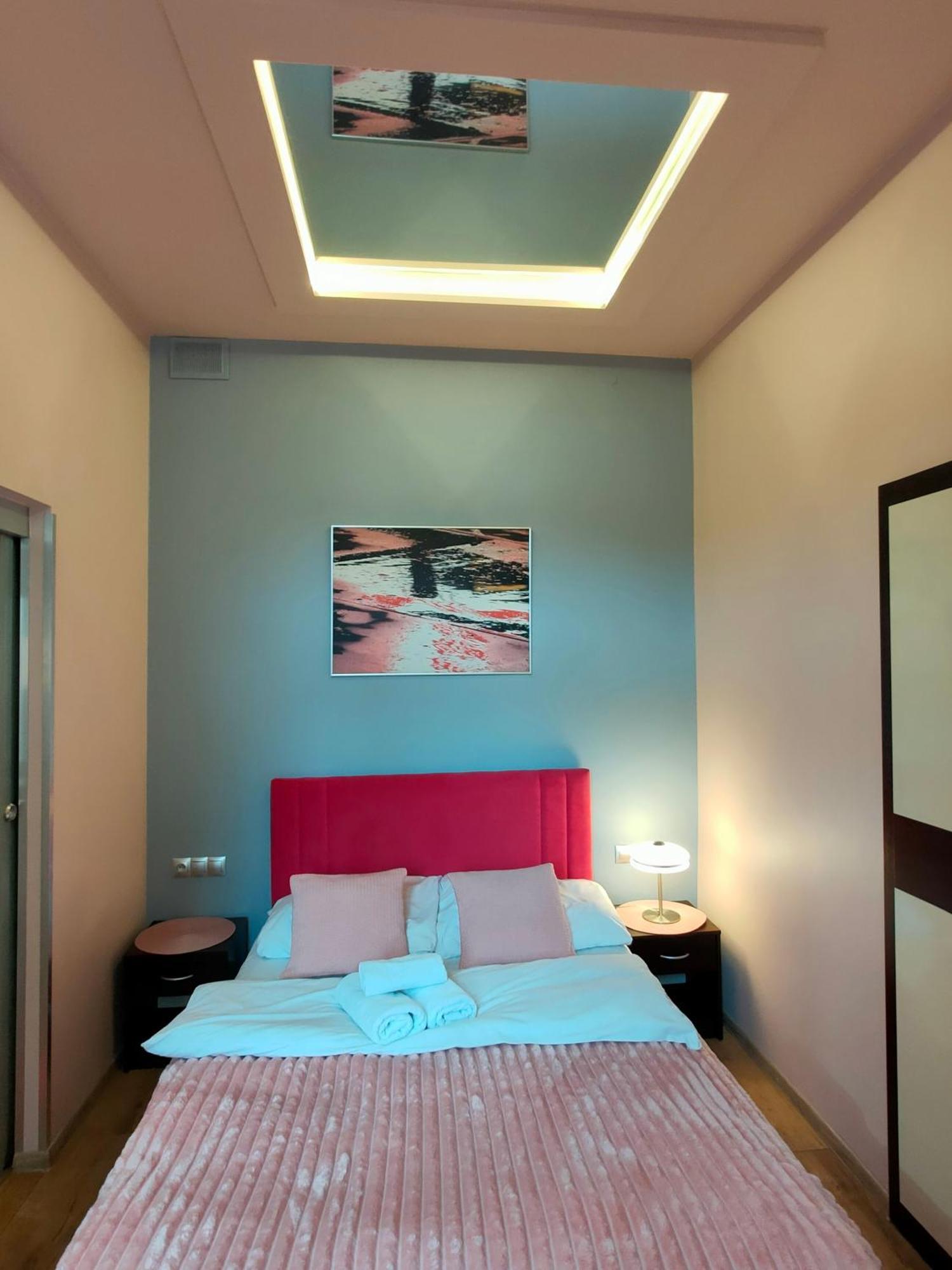 Mirror Pink Studio Apartment Cracovia Exterior foto