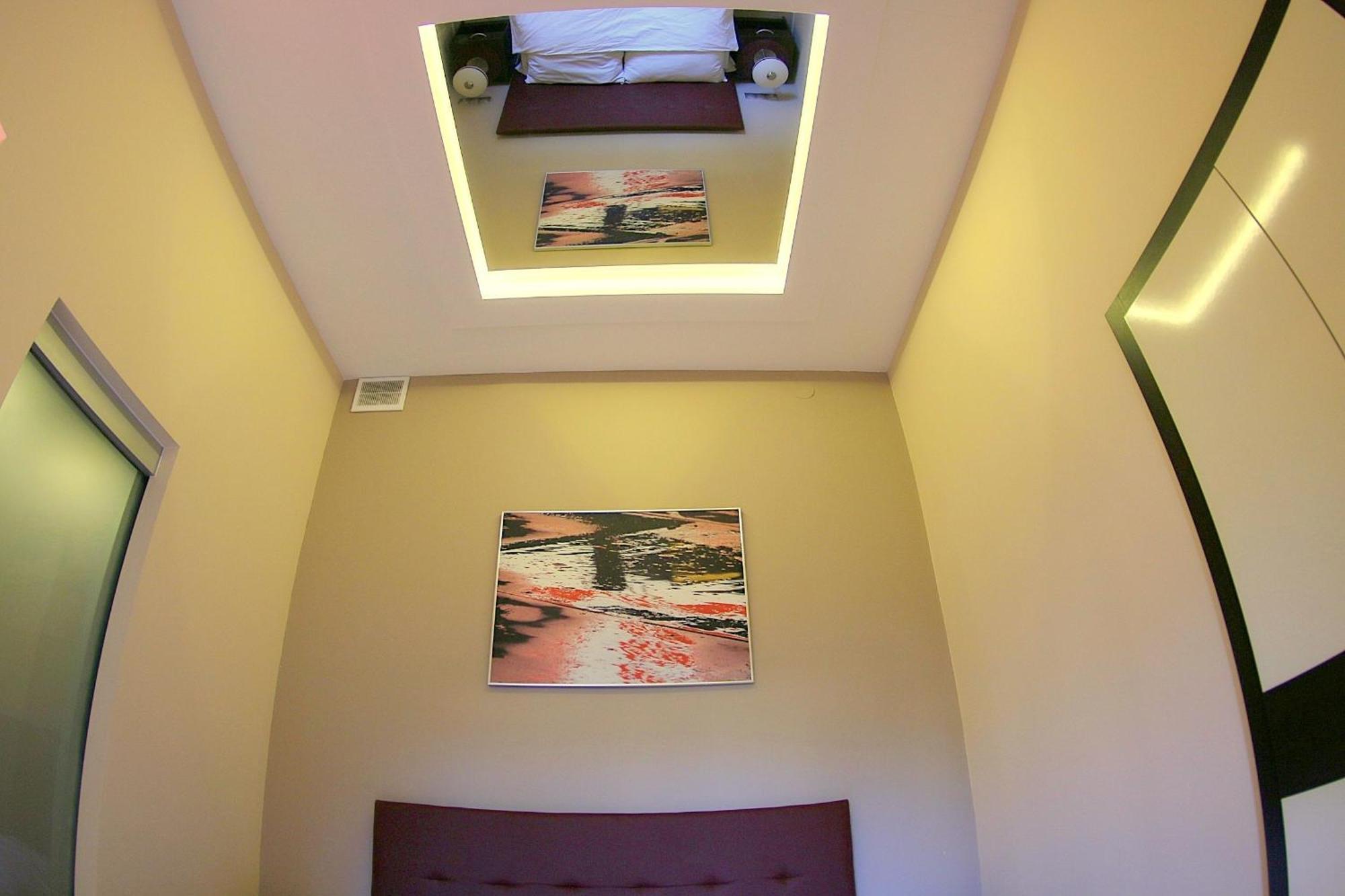 Mirror Pink Studio Apartment Cracovia Habitación foto